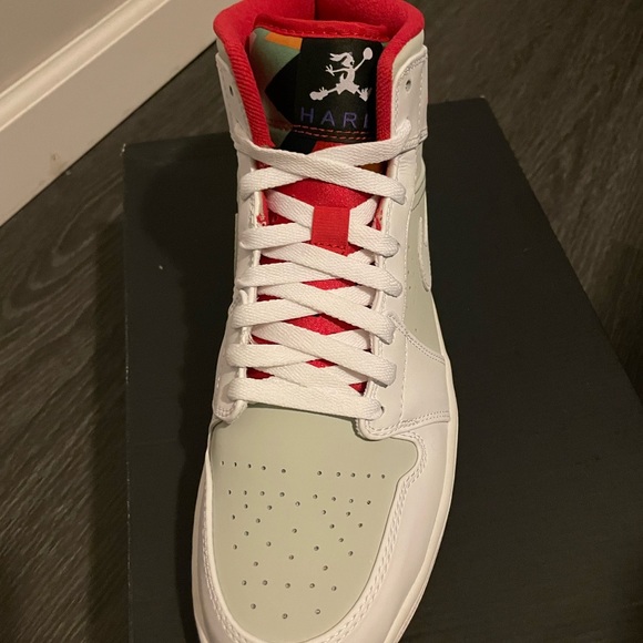 AIR JORDAN 1 MID 'HARE' SNEAKER - Picture 2 of 4